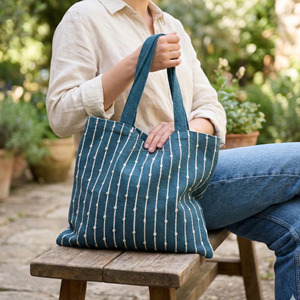 Bolso de Hombro Tejido a Mano Estilo Boho Chic con Rayas, Bolso Tote Azul Sostenible para Viajes de Verano, para Mujer - Product Image 5
