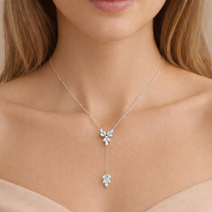 Collar con Colgante de Circonia Cúbica en Forma de Flor para Mujer, Cadena de Acero Inoxidable Chapada en Rodio, Joyería Clásica para Uso Diario - Product Image 4