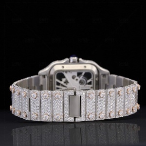 Montre à quartz bicolore entièrement sertie de moissanite avec cadran en verre et aiguilles, en acier inoxydable, idéale pour les fêtes et les mariages - Product Image 3
