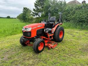 NICE TIDY <b>MACHINE</b> GOOD SET of TYRES for B3030 25HP 4WD COMPACT TRACTOR with UNDERSLUNG DECK Gear Drive High Productivity - Product Image 5