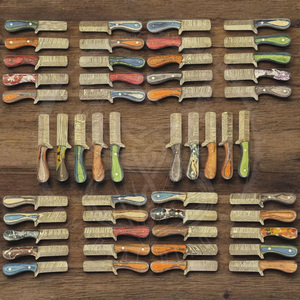 Cuchillos de caza hechos a mano de acero de Damasco de 6 pulgadas con fundas de cuero, lote al por mayor de 20 cuchillos - Product Image 1