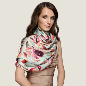 Foulards carrés imprimés de qualité supérieure de haute qualité Tissu léger Accessoires élégants Idéal pour l'approvisionnement en gros et les commandes personnalisées - Product Image 2