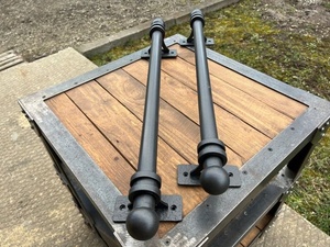 Poignée de porte traditionnelle en fer forgé à la main, résistante à la rouille, revêtement en poudre, installation facile, pour portails/portes de 10 pieds - Product Image 5
