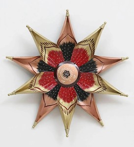 Estrella de Hierro Multicolor para Colgar en la Pared, Decoración del Hogar, Arte Metálico Decorativo para Pared, Adorno Rústico de Estrella Colgante - Product Image 1