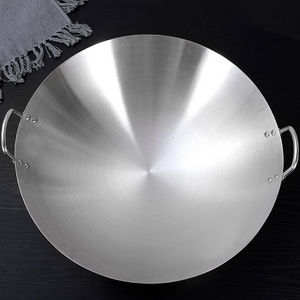 Wok de Fondo Redondo de Gran Diámetro, Acero Inoxidable Resistente a Altas Temperaturas, Capacidad de 20L, Mango de Madera, Apto para Lavavajillas - Product Image 2