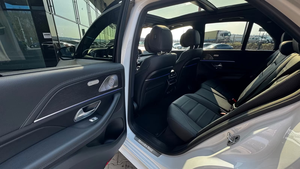 Mercedes Benz GLE 350 de 4MATIC, SUV Híbrido de Lujo, Diésel Eléctrico, Tracción en las Cuatro Ruedas, Volante a la Izquierda, Vehículo Premium de Exportación - Product Image 5