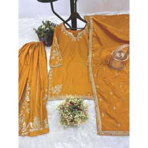 Conjunto de Top y Pantalón Elegante para Mujer con Dupatta de Lujo para Fiestas - Product Image 3