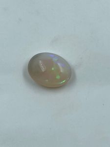 Opale d'Éthiopie beige naturelle, pierre brute transparente, forme ovale naturelle, 10,50 carats - Product Image 4