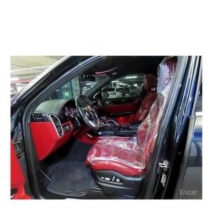 Porsche Cayenne 3.0 2024 avec boîte automatique, 104 882 km, sièges en cuir, caméra de recul, conduite à gauche - Product Image 6