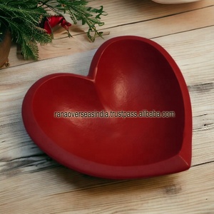 Bol de service en aluminium de haute qualité le plus vendu bol en métal en forme de coeur pour collation aux fruits et fruits secs - Product Image 4