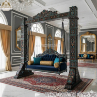 Lit à baldaquin de style palais Maharani pour villas de luxe, très vendu, en bois massif richement sculpté avec finition noyer, en promotion au Royaume-Uni