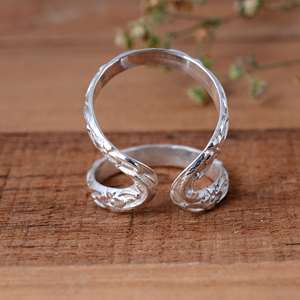 SHYAM JEWELRS Bague de Luxe en Argent Sterling 925 à Motif Croisé, Réglable, pour le Soutien Articulaire et l'Arthrite - Product Image 4