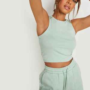 ชุดเซ็ตฤดูร้อนสำหรับผู้หญิง ดีไซน์ทันสมัย เรียบหรู ดูดี มีสไตล์ เนื้อผ้าเนียนนุ่มพลิ้วไหว ให้ลุคสง่างามและมีเสน่ห์ - Product Image 6