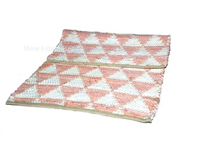 Tapis en laine à carreaux antidérapants avec logo personnalisé pour hôtels, restaurants, bureaux, magasins de détail, événements et image de marque d'entreprise - Product Image 4