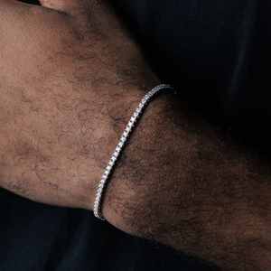 Bracelet de luxe en diamants de 2 mm pour homme, en argent, coupe ronde, style Iced Out, bijoux minimalistes - Product Image 3