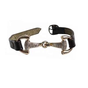 Bracelet à breloques en cuir avec cristaux - Product Image 4