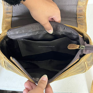 Nuevos bolsos cruzados de cuero de vaca para mujer, monedero de hombro de viaje con patrón único con hebilla, bolsos de sillín Vintage Whipstitch - Product Image 6