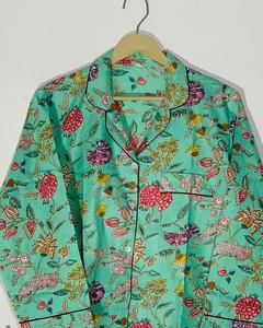 Ensemble de pyjama pour femmes à motifs ethniques imprimés à la main, adapté aux peaux sensibles, fourni par les meilleurs exportateurs indiens, prix de gros - Product Image 6