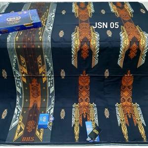 Jacquard BHS Classic JSN Lungi Traditional Muslim Wear Comfortable Bottoms Men Daily Wear Islamic - Product Image 1