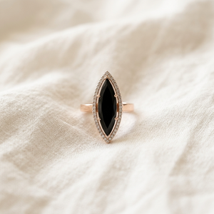 Bague de fiançailles Rizta Jewel en or 14 carats et argent 925, diamant noir naturel 3,5 carats, taille brillant rond de luxe, halo et longue marquise - Product Image 2