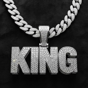 สร้อยคอจี้รูปตัวอักษร Iced Out King ประดับเพชรโมอิสซาไนต์และเพชรคิวบิกเซอร์โคเนีย สไตล์ฮิปฮอปสำหรับผู้ชาย - Product Image 1