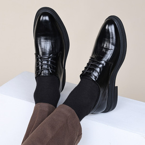 Fashion Trendy <b>Men's</b> Formal Business Shoes 2026 New Convenient Lace-Up Design Elegant Formal Leather <b>Dress</b> Shoes for <b>Men</b> - Product Image 3