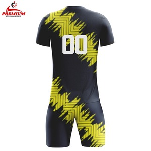 Conjuntos de Uniformes de Fútbol Personalizados para Hombre, Manga Corta, Transpirables, de Secado Rápido, Antibacterianos, Camiseta de Fútbol de Poliéster - Product Image 3