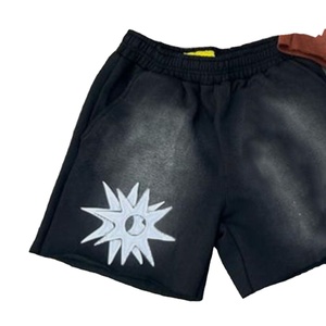 Shorts pour hommes de haute qualité, style streetwear, couleur unie, effet délavé, 100% polyester, respirant, personnalisable, design délavé à l'acide, numérique - Product Image 3