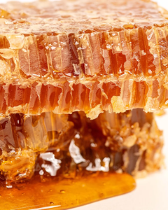 รังผึ้งธรรมชาติพรีเมียมจากเวียดนาม – รังผึ้งดิบแท้ 100% รสชาติเข้มข้น – คุณภาพสูงสำหรับการส่งออก - Product Image 2