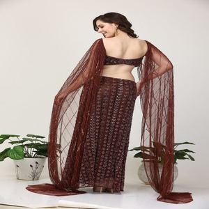 Elegante conjunto de lehenga choli con lentejuelas y dupatta transparente |   Traje Étnico de Diseñador para Fiesta para Mujer |   Ocasión Festiva de Boda - Product Image 2