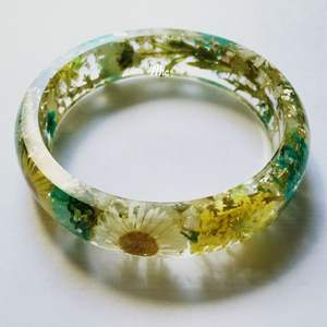 Latest Fashion Durable Handmade Rectangle Buffalo Bone <b>Photo</b> <b>Frame</b> Agate Flower Design Modern Unisex Artificial Jewelry for - Product Image 1