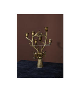 Candélabre luxueux en laiton fabriqué à la main à cinq bras avec des détails artistiques parfaits pour un style intérieur élégant et un décor d'événement - Product Image 2