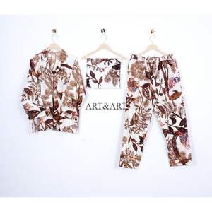 ชุดนอนผ้าฝ้ายลายพิมพ์นกฮูกดีไซน์ใหม่ขายดีสำหรับผู้หญิง มีหลายขนาดให้เลือกจากอินเดีย - Product Image 1