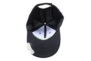 Gorra de Béisbol de Alto Rendimiento con Logotipo Personalizado de SAAR Industries |   Gorra Deportiva de Malla Transpirable Cortada con Láser |   Gorras Deportivas de 6 Paneles al por Mayor - Product Image 6