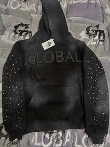 Sweat à capuche d'hiver personnalisé noir 100 % coton avec logo en relief, style streetwear oversize, design strass, fabricant OEM ODM - Product Image 2