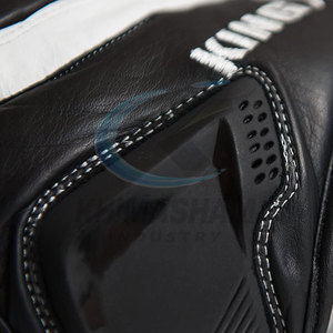 <b>Touch</b> Screen Leather Motorbike Racing <b>Gloves</b> with Full Finger Design Non-Slip & Breathable for Outdoor Use - Product Image 4