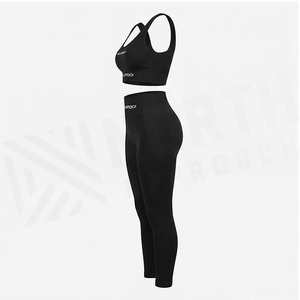 Ensemble de yoga 2 pièces North Approach, haut court noir et leggings taille haute, couleur unie, vêtements de sport respirants, vêtements de sport pour femmes - Product Image 3