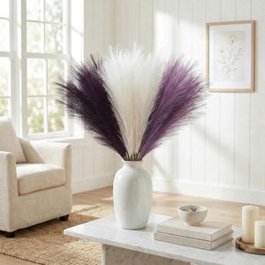 30 Pezzi di Erba della Pampa Artificiale Viola, 55 cm, Fiori Finti Bianchi Soffici e Corti per Decorazione Vasi, Piante Colorate e Verdi - Product Image 1