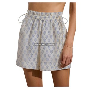 Shorts de plage pour femmes, taille élastique, coupe ample, mini-short à cordon de serrage, style tendance, tissu délavé, pour le fitness, saison estivale - Product Image 2