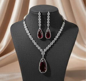 Ensemble de bijoux classiques américains en diamant pour femmes, accessoires de soirée avec finition époustouflante, disponible au prix de gros, MOQ - Product Image 1