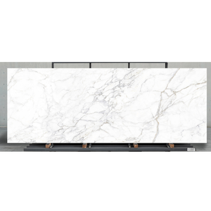 Baldosa de Porcelana de Gran Formato White Majesty, Aspecto Mármol, Baldosa de Cerámica de Gran Tamaño para Pared y Suelo - Product Image 1