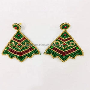 Pendientes Colgantes de Cuentas de Semilla con Diseño de Bastón de Caramelo Navideño y Lazo Rojo y Verde, Joyería Festiva Bohemia, Regalo, Pieza Destacada para Fiestas y Moda - Product Image 3
