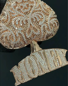 Colgante de Moissanita Chapado en Oro Rosa sobre Plata 925 con Diseño de As de Espadas y Amuleto de Dinero, Estilo Hip Hop de Lujo para Uso Diario - Product Image 5