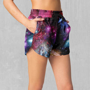 กางเกงขาสั้นผู้หญิง Galaxy Print เอวกลาง มีเชือกผูก ผ้าถักโพลีเอสเตอร์ สไตล์ลำลอง ระบายอากาศได้ดี มีกระเป๋า - Product Image 2
