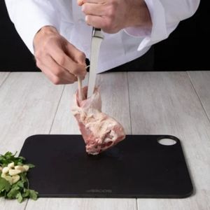 Couteaux à désosser la viande à manche noir avec lame droite fine, trois rivets et protège-doigts pour boucher, découpe et préparation alimentaire - Product Image 5