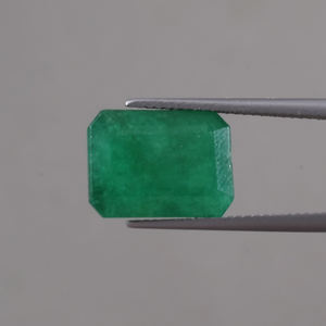 Esmeralda Natural Certificada IGI, Gema Suelta de 6.99 Quilates, Corte Esmeralda 14x10.5mm, Gema de Joyería Fina Verde Premium al por Mayor - Product Image 1