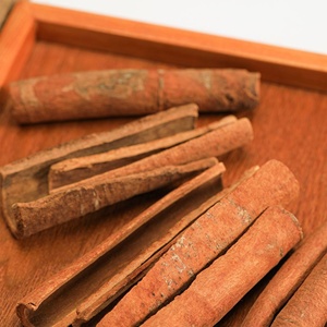 100% Organischer Getrockneter Zimt Reiner Natürlicher Getrockneter Cassia-Zimt 2025 Hochwertiger Getrockneter Cassia-Zimt in Aromatherapie-Qualität - Product Image 2