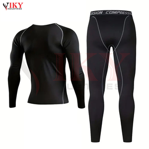 Traje de Compresión Negro para Hombre a Precio Razonable con Costuras en Contraste Gris, Camiseta de Manga Larga y Leggings de Entrenamiento de Longitud Completa - Product Image 2