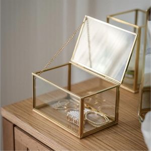Juego de Cajas de Joyería Decorativas de Cristal al por Mayor - Bandeja de Metal Dorado con Espejo, Centro de Mesa, Caja de Regalo para Bodas, Estuche Profesional para Maquillaje - Product Image 3