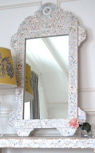 Gabinete Tradicional de Madera Maciza Tendy con Espejo Decorativo de Pared con Incrustaciones Únicas de Hueso para Sala de Estar, Baño o Uso Doméstico - Product Image 4